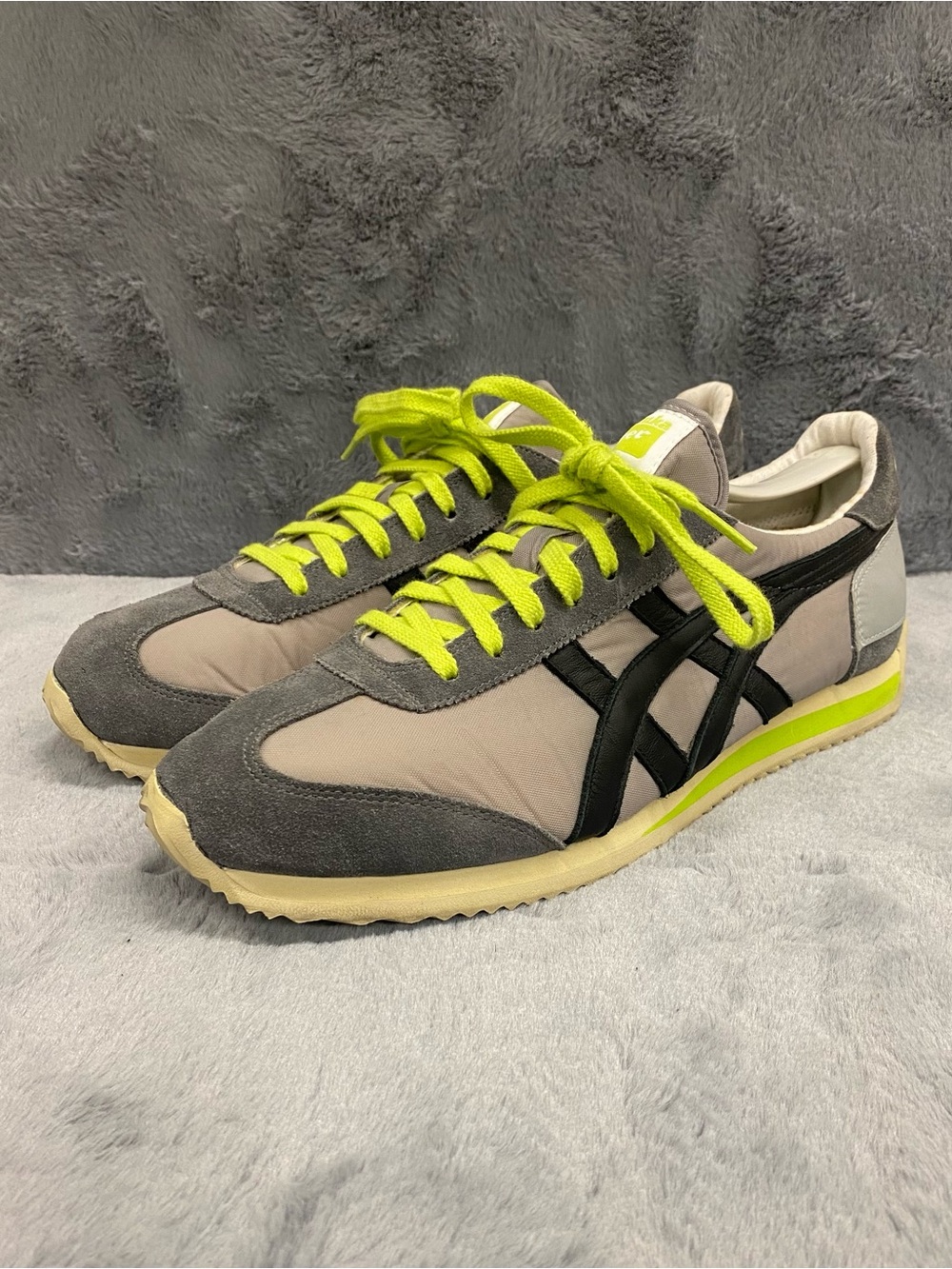 ASICS RARE Onitsuka Tiger Womens Size 8.5 Gray Black 78 Vintage California